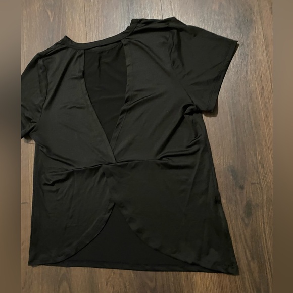 Women’s Fitkicks Crossover Black Shirt M - Picture 7 of 9